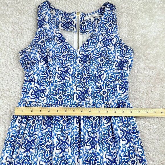 Milly V Neck Blue Print Dress Pockets - Picture 10 of 13